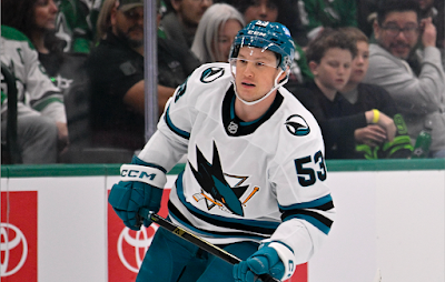 San Jose Sharks forward Jeff Skinner